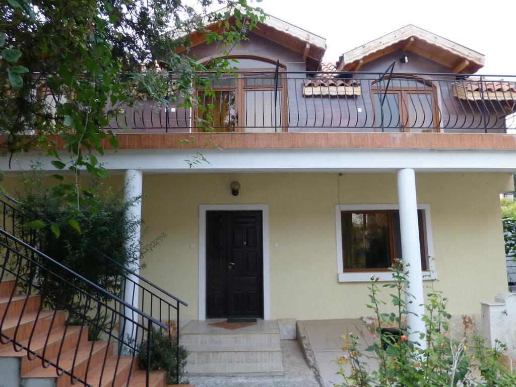 בלצ'יק Guest House Yoanna מראה חיצוני תמונה